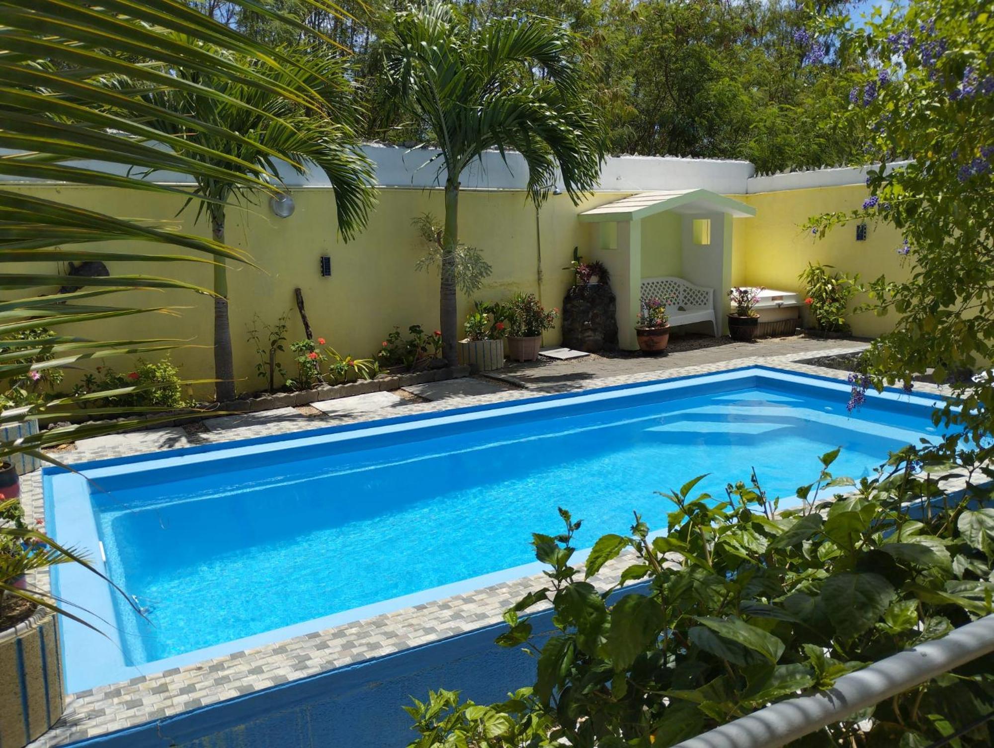 Colosseo Apartments Grand Baie Esterno foto